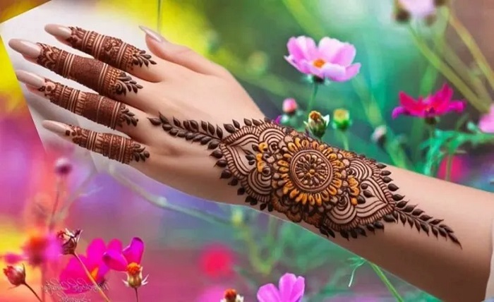 royal front hand mehndi design